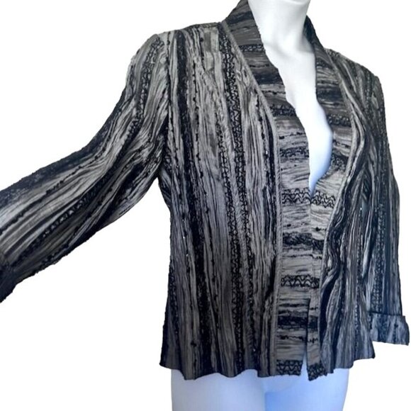 3 for $15 Chico's Metallic Silver Black Embellishments Open Front Jacket M - Picture 3 of 8